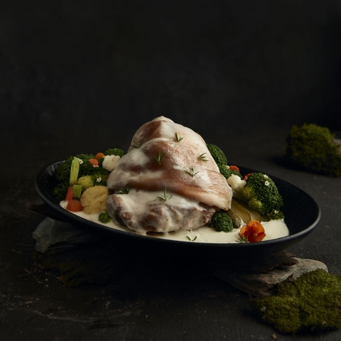 Braised pork leg in Czech style