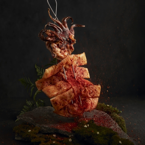 Grilled sunny squid with chilli and salt