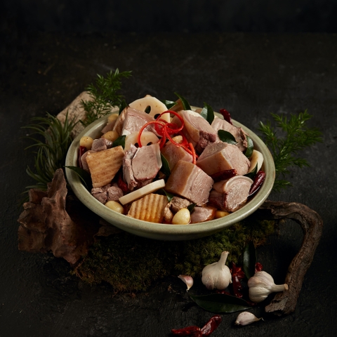 New Sphinx braised goat