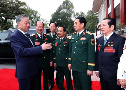 Tình cảm đặc biệt của cựu chiến binh Trung Quốc dành cho quân đội và đất nước Việt Nam