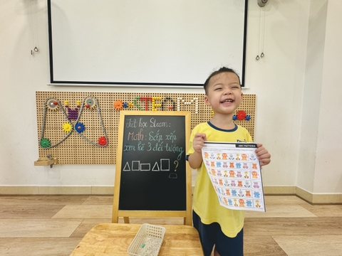 Đón chào buổi học toán thú vị của lớp Puppy