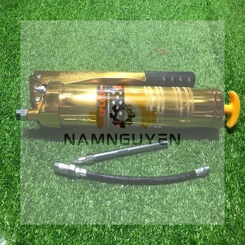 Bơm mỡ tay 900cc