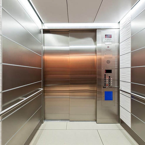 Thang máy bệnh viện 2