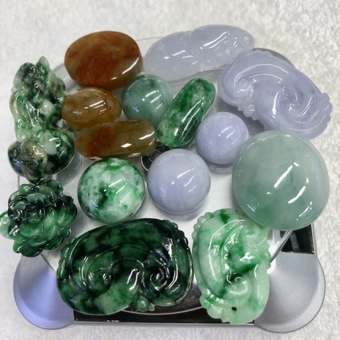 MẶT +HỘT NGỌC A CẨM THẠCH THIÊN NHIÊN