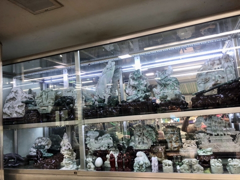 TƯỢNG CẨM THẠCH PHONG THỦY