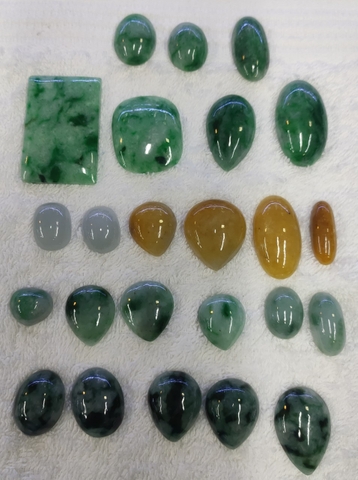 trang sức cẩm thạch A thiên nhiên