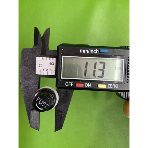 Combo 5 chiếc đế/vỏ cầu chì ống 4.5x20mm Fuse ( loại nhỏ) - linh kiện điện tử QUỲNH DIỄN