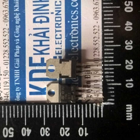 TYN812 TO-220 12A/800V SCR KDE1240