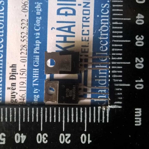 BT139-600E TO-220 BT139 600 16A/600V TRIAC KDE1348