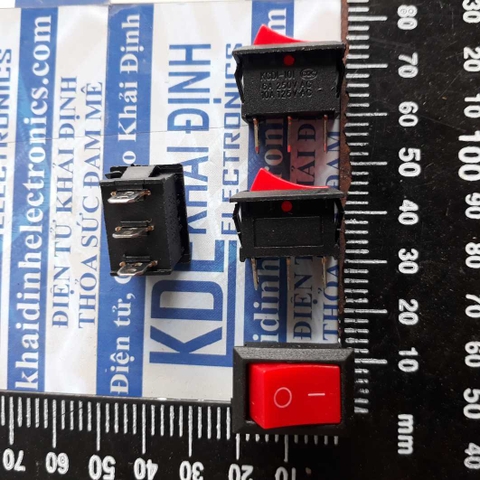 CÔNG TẮC BẬP BÊNH KCD1 3 CHÂN 2 TRẠNG THÁI 15*21MM 6A250V ĐỎ kde1957