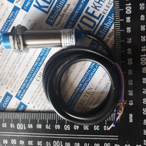 Cảm Biến Tiệm Cận LM12-3008NA, 8mm, 6-36v, 3-wire, OUT: NO, NPN-TRANS kde2355