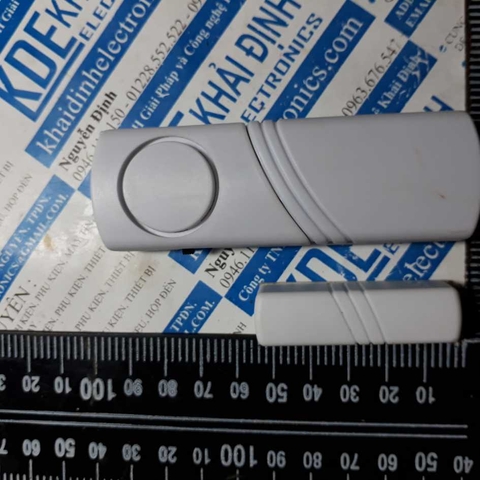 thiết bị báo mở cửa, không RF, dùng pin tiện dụng kde2884