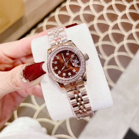 Rolex Đính Đá |Nữ Giới |Mặt Nâu |Dây Kim Loại Rose Gold |Máy Pin (Máy Quartz) |Size 28mm