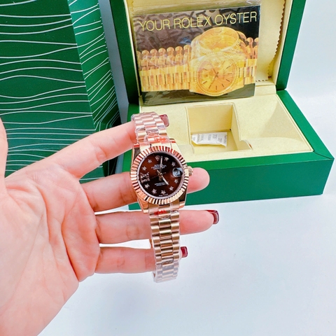 Rolex Đính Đá Ngôi Sao |Nữ Giới |Nâu |Niềng Khía |Dây Kim Loại Rose Gold |Máy Pin (Máy Quartz) |Size 31mm