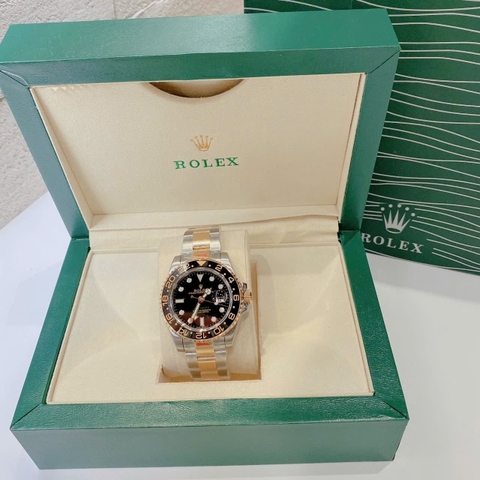 Rolex GMT Master II |Nam Giới |Niềng Đen |Dây Kim Loại Demi Vàng |Máy Cơ (Automatic) |Size 40mm