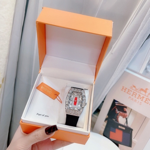 Davena Richard Mille |Nữ Giới |Silver |Dây Silicone Đen |Máy Pin (Quartz) |Size 30x38mm