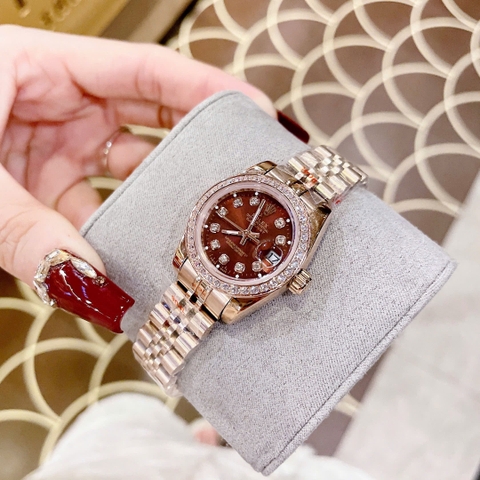 Rolex Đính Đá |Nữ Giới |Mặt Nâu |Dây Kim Loại Rose Gold |Máy Pin (Máy Quartz) |Size 28mm