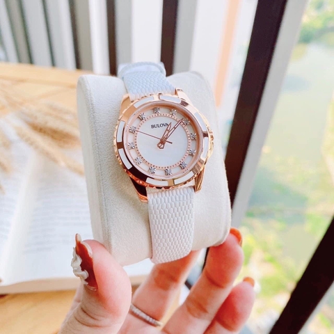 Bulova Lizard |Nữ Giới |Rose Gold |Đính Đá |Dây Da Trắng |Máy Pin (Quartz) |Size 32mm