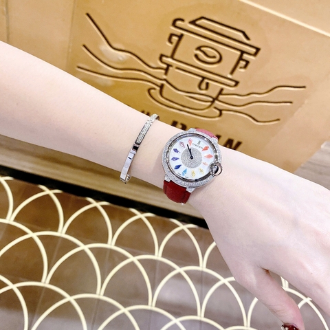 Cartier Ballon Bleu |Nữ Giới |Đính Pha Lê Nhiều Màu |Dây Da Đỏ |Máy Pin (Quartz) |Size 35mm