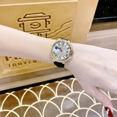 Cartier Ballon Bleu |Nữ Giới |Đính Đá |Vàng Gold |Dây Da Đen |Máy Pin (Quartz) |Size 35mm