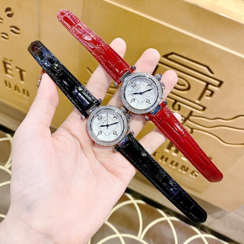 Cartier Pasha De |Nữ Giới |Mặt Đính Đá |Dây Da Đen |Máy Pin (Quartz) |Size 30mm