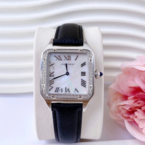 Cartier Santos |Nữ Giới |Mặt Vuông |Đính Đá |Dây Da Đen |Máy Pin (Quartz) |Size 24x33mm