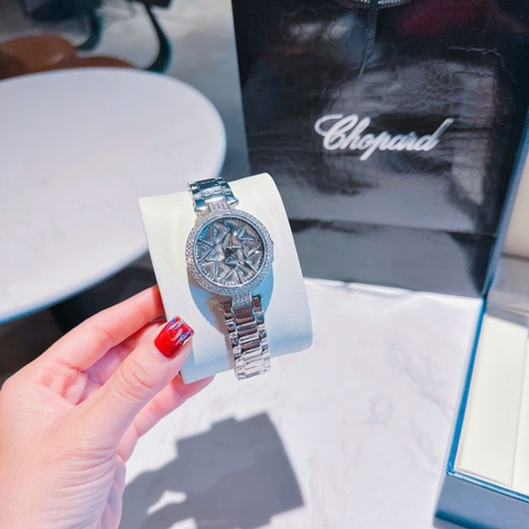 Chopard Mặt Xoay |Nữ Giới |Đính Pha Lê |Dây Kim Loại Trắng Silver |Máy Pin (Quartz) |Size 35mm