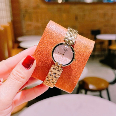 Christian Dior Mặt Khắc Logo Hồng |Nữ Giới |Dây Kim Loại Vàng Gold |Máy Pin (Quartz) |Size 28mm