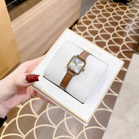 Coach Cass Xe Ngựa |Nữ Giới |Mặt Vuông |Dây Da Nâu |Máy Pin (Quartz) |Size 22mm