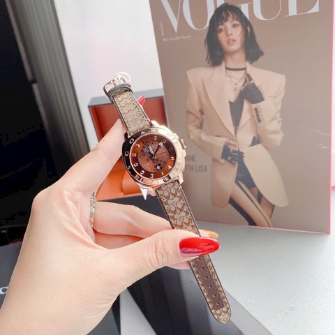 Coach New York |Nữ Giới |Mặt Nâu Đỏ |Dây Da Nâu |Máy Pin (Quartz) |Size 36mm