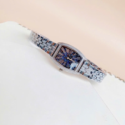 Davena Mặt Chữ Nhật |Nữ Giới |Full Đá Nhũ Xanh |Dây Kim Loại Silver |Máy Pin (Quartz) |Size 25x36mm