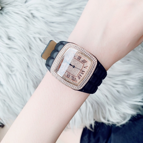 Davena Mặt Vuông |Nữ Giới |Rose Gold |Đính Full Đá |Dây Da Đen |Máy Pin |Size 36mm