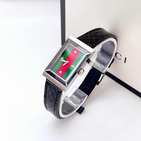 Gucci G-Frame |Nữ |Mặt Chữ Nhật Xanh Đỏ |Dây Da Đen |Máy Pin (Quartz) |Size 21x34mm