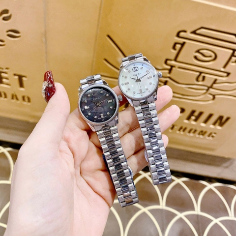 Gucci G-Timeless Diamond |Nữ Giới |Mặt Khảm Trai |Dây Kim Loại Silver |Máy Pin (Quartz) |Size 30mm