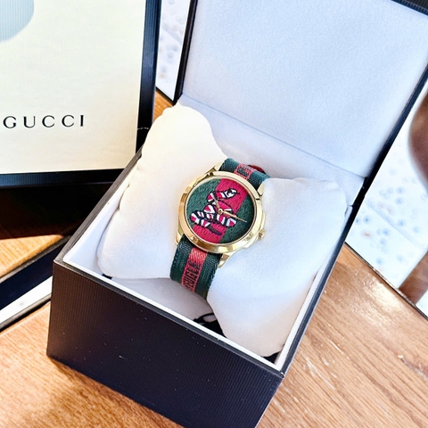 Gucci G-Timeless Mặt Thêu Hình Rắn |Nữ |Vàng Gold |Dây Vải Dù Xanh Lá Đỏ |Máy Pin (Quartz) |Size 38mm