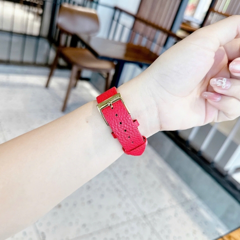 Gucci G-Timeless |Nữ |Mặt Con Rắn Thêu |Dây Da Màu Đỏ |Máy Pin (Quartz) |Size 38mm