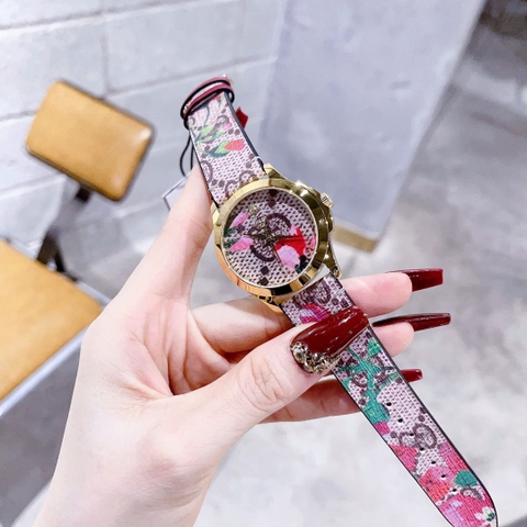 Gucci G-Timeless Pink Blooms Print |Nữ |Dây Da Họa Tiết Bông Hoa |Máy Pin (Quartz) |Size 38mm