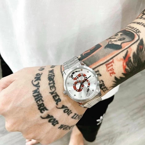 Gucci G-Timeless Snake Motif |Nam |Mặt In Rắn 3D |Dây Kim Loại Silver |Máy Pin (Quartz) |Size 38mm