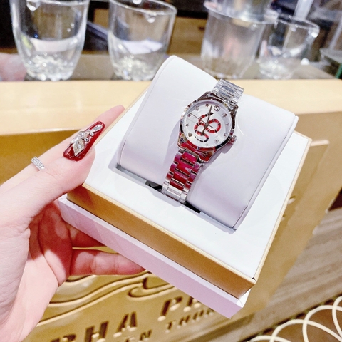 Gucci G-Timeless Snake |Nữ |Mặt Hình Rắn |Dây Kim Loại Silver |Máy Pin (Quartz) |Size 29mm
