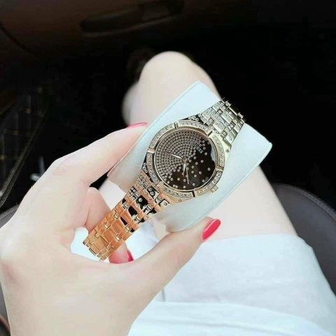 Guess Afterglow |Nữ Giới |Đính Đá Pha Lê |Dây Kim Loại Vàng Gold |Máy Pin (Quartz) |Size 36mm