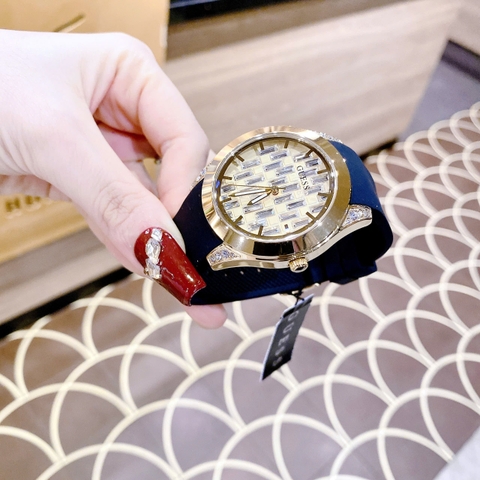 Guess Baguette |Nữ Giới |Vàng Gold |Dây Silicone Đen |Máy Pin (Quartz) |Size 39mm
