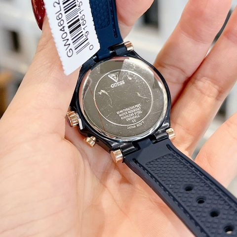 Guess Cosmic |Nữ Giới |Mặt Màu Tím |Dây Sillicone Xanh Dương |Máy Pin (Quartz) |Size 36mm