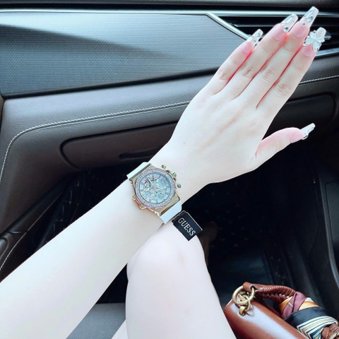 Guess Fusion |Nữ Giới |Đính Đá Tím |Dây Da Trắng Bọc Silicone |Máy Pin (Quartz) |Size 36mm