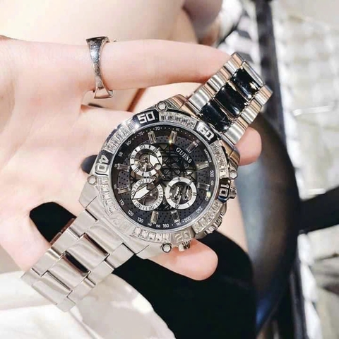 Guess Intrepid |Nam Giới |Đính Pha Lê Vuông |Dây Kim Loại Silver |Máy Pin (Quartz) |Size 46mm