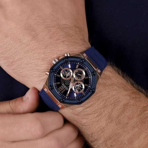 Guess Momentum |Cặp Đôi |Đính Đá |Dây Sillicone Xanh |Size 44x36mm