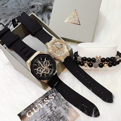 Guess Momentum |Cặp Đôi |Vàng Gold |Dây Sillicone Đen |Size 44x36mm