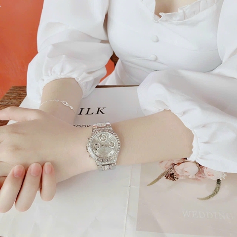 Guess Moonlighte |Nữ Giới |Đính Đá |Dây Kim Loại Trắng Silver |Máy Pin (Quartz) |Size 36mm