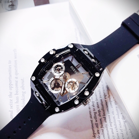 Guess Phoenix |Nam Giới |Chronograph |Dây Sillicone Đen |Máy Pin (Quartz) |Size 43x51mm