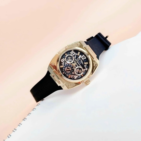 Guess Prodigy |Nam Giới |6 Kim |Vàng Gold |Dây Silicone Đen |Máy Pin (Quartz) |Size 44mm