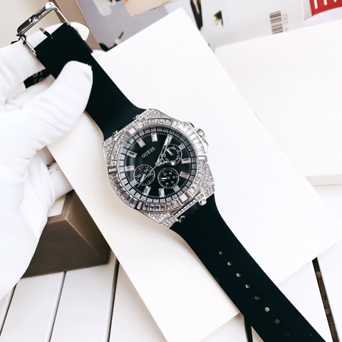 Guess Rigor |Nam Giới |Đính Đá Silver |Dây Sillicone Đen |Máy Pin (Quartz) |Size 47mm